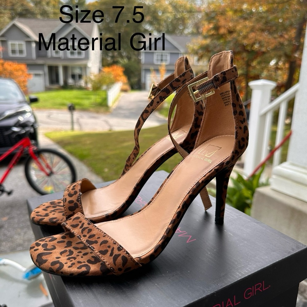 Leopard print heels